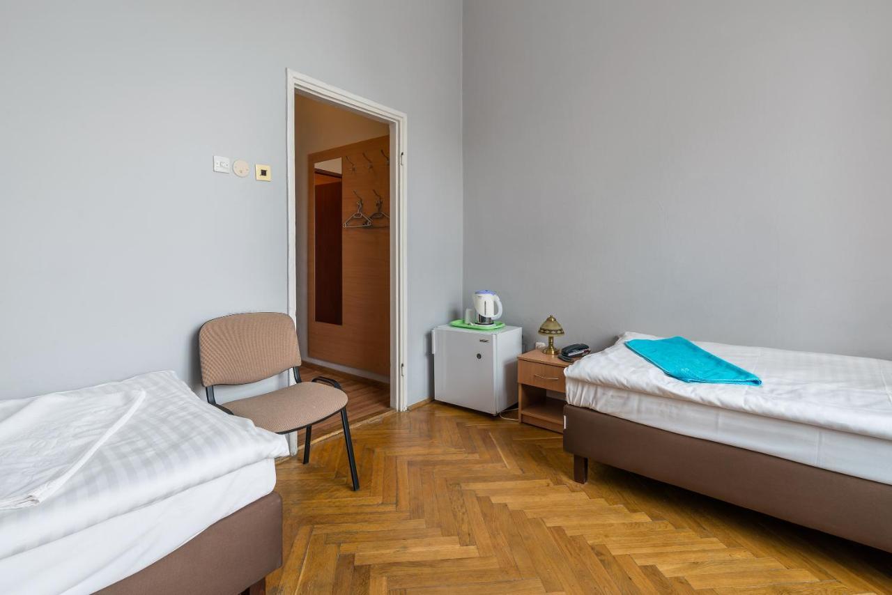 Savoy Wroclaw Hostel Exterior photo